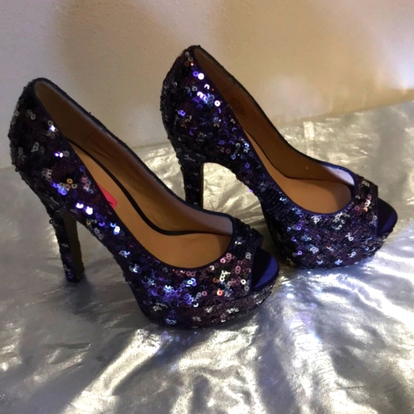 Betsy Johnson Multi Color Shimmer Sequence 7M 5” Heel - Picture 2 of 13